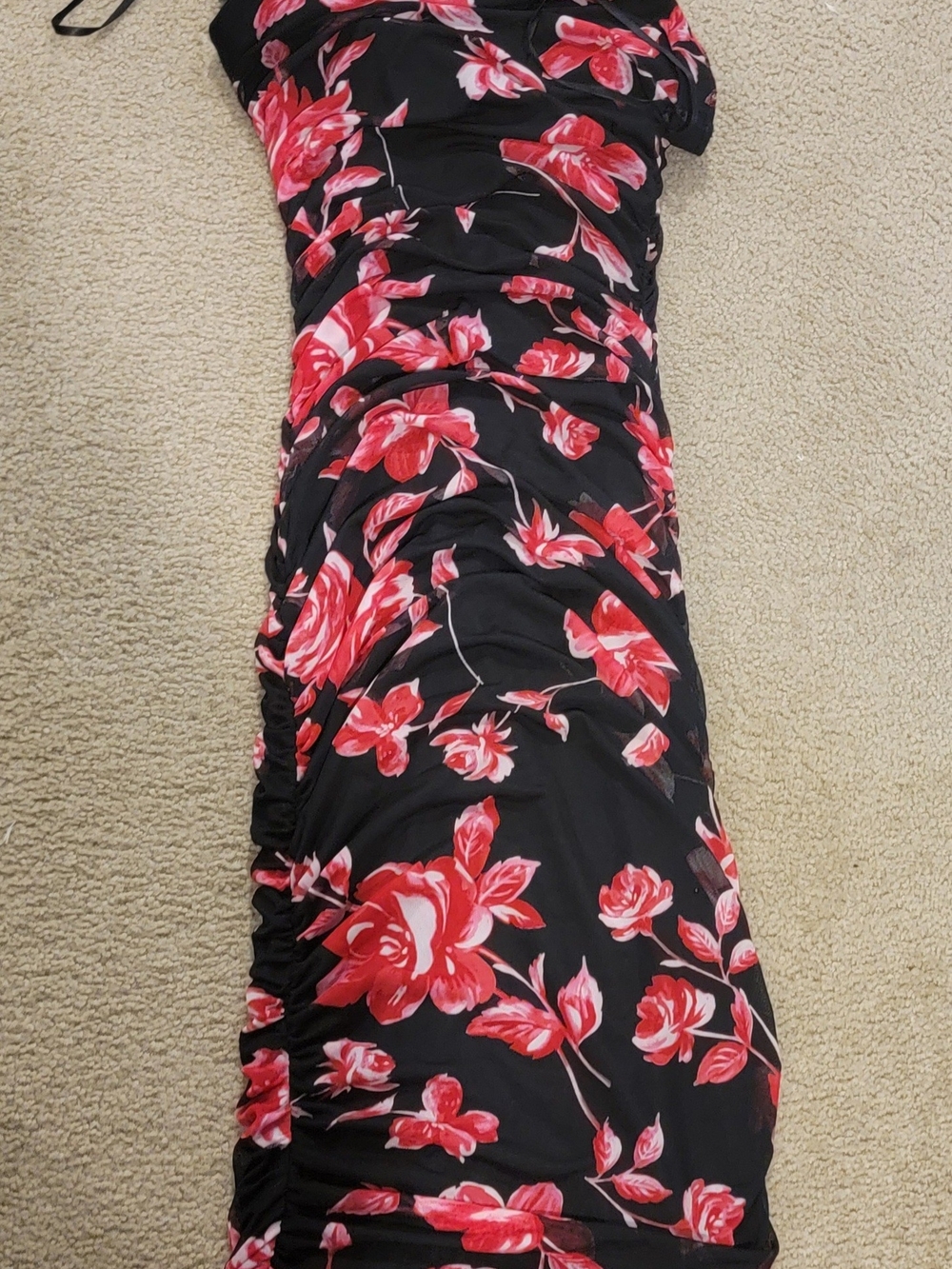 B. Darlin Black & Red Floral Fishtail Maxi Dress Spaghetti Strap